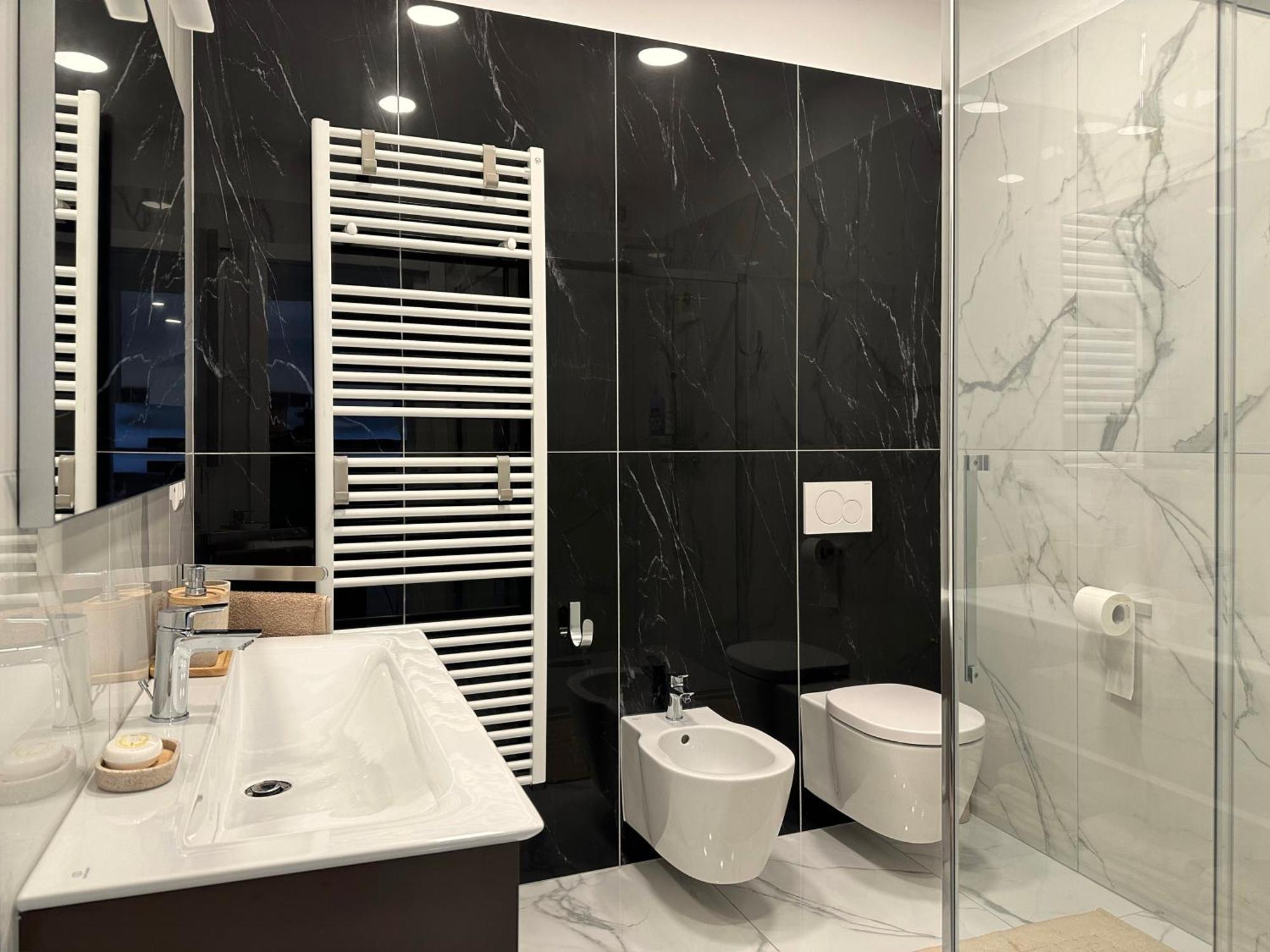 Dolce Vista Mantovani Palace Комо Екстериор снимка